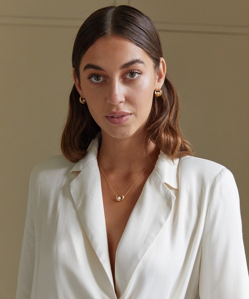 CHAN LUU(チャンルー)の「パール アーク ネックレス NG-14462(ネックレス・レディース・ホワイト・フリー)」の5枚目の写真