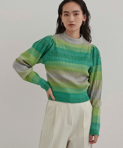 A + TOKYO（エープラストウキョウ）の「グラデーションクロップドニットトップス（ニット/セーター・レディース・グリーン/グレー・FREE）」の20枚目の写真