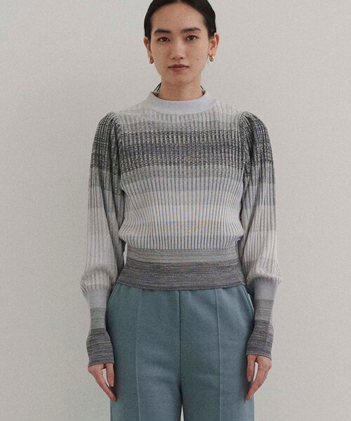 A + TOKYO（エープラストウキョウ）の「グラデーションクロップドニットトップス（ニット/セーター・レディース・グリーン/グレー・FREE）」の22枚目の写真