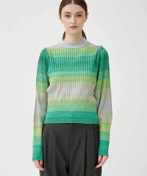A + TOKYO（エープラストウキョウ）の「グラデーションクロップドニットトップス（ニット/セーター・レディース・グリーン/グレー・FREE）」の7枚目の写真