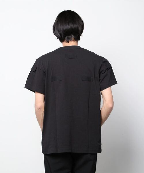 G-STAR（ジースター）の「UTILITY MIX POCKET LOOSE T-SHIRT/オーバーサイズ/ビッグシルエット（Tシャツ/カットソー・メンズ・ホワイト系その他/ダークブラック・SMALL/LARGE/MEDIUM/X-SMALL）」の12枚目の写真