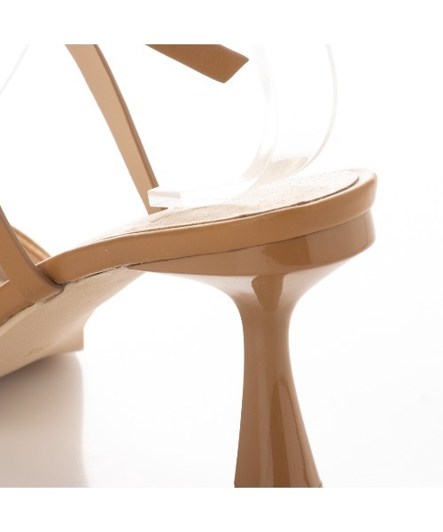 EVOL（イーボル）の「【EVOL】EVOL ×Yukko コラボストラップミュール AS30464（パンプス・レディース・ブラック/ベージュ/ブラウン・S/M/L）」の9枚目の写真