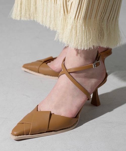 EVOL（イーボル）の「【EVOL】EVOL ×Yukko コラボストラップミュール AS30464（パンプス・レディース・ブラック/ベージュ/ブラウン・S/M/L）」の11枚目の写真