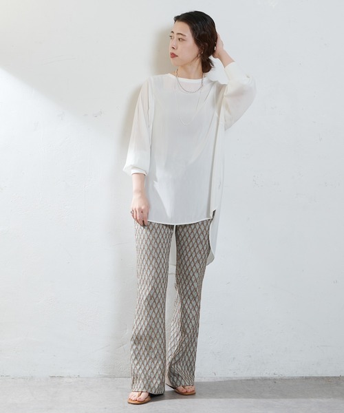 SHENERY（シーナリー）の「バックボタンシアーチュニック（シャツ/ブラウス・レディース・オフホワイト/ミント/ブラック・FREE）」の11枚目の写真