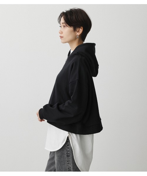 AZUL by moussy（アズールバイマウジー）の「HALF ZIP HOODIE/ハーフジップフーディ（パーカー・レディース・ブラック/ブルー/アイボリー・SMALL/MEDIUM）」の19枚目の写真