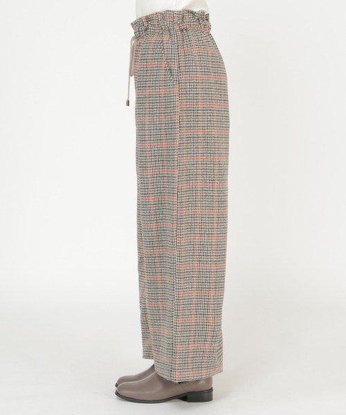 LBC(エルビーシー)の「【ZOZO限定】チェックドロストパンツ(その他パンツ・レディース・ライトブラウン/クリアグリーン・M)」の10枚目の写真