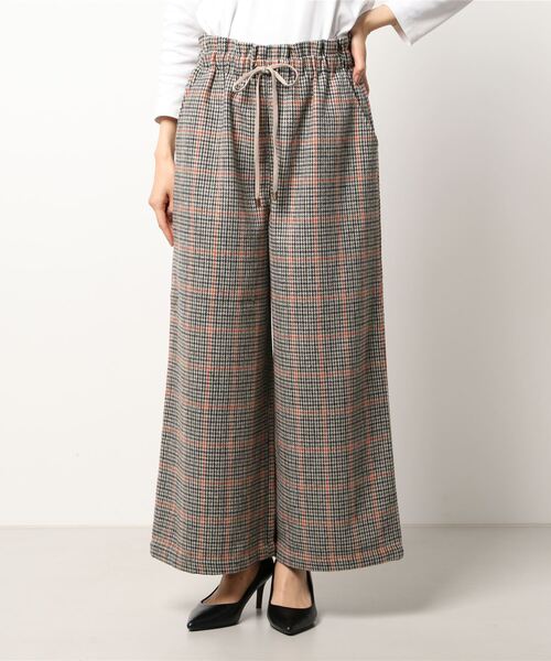 LBC(エルビーシー)の「【ZOZO限定】チェックドロストパンツ(その他パンツ・レディース・ライトブラウン/クリアグリーン・M)」の17枚目の写真
