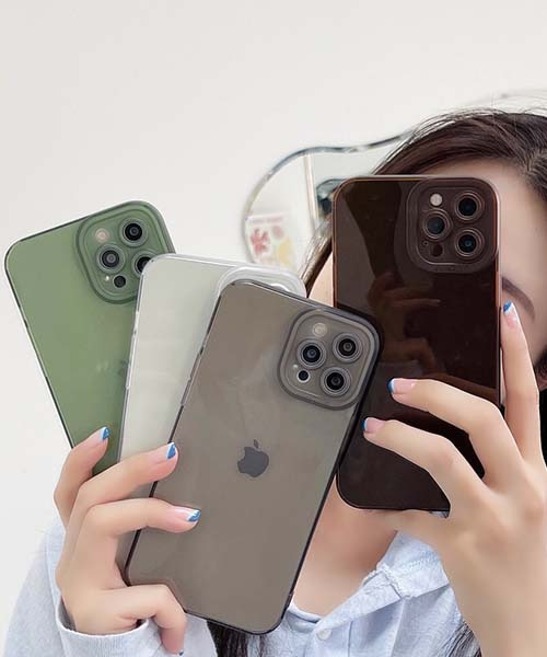 c.u.l（シーユーエル）の「艶カラー クリア iPhoneカバー アイフォンケース ipc613（スマホケース/カバー・レディース・グレー/クリア/ブラウン/グリーン・iPhone 11 Pro Max/iPhone 12 mini/iPhone 13/iPhone 13 Pro Max/iPhone XS/X/iPhone 13 Pro/iPhone 11 Pro/iPhone 11/iPhone 12 Pro/iPhone 12/iPhone 12 Pro Max/iPhone 14 Pro Max/iPhone 14 Plus/iPhone 14/iPhone 14 Pro）」の5枚目の写真