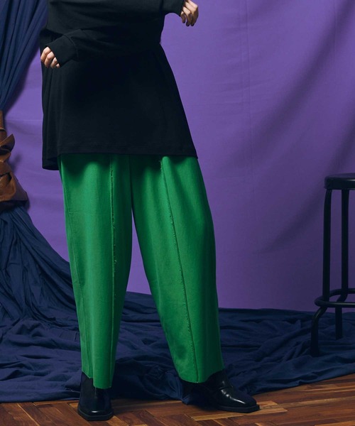 MAISON SPECIAL（メゾンスペシャル）の「《UNISEX》Crush Sweat Prime-Wide Pin tuck Easy Pants/クラッシュスウェットプライムワイドピンタックイージーパンツ【MAISON SPECIAL/メゾンスペシャル】（スウェットパンツ・メンズ・ブラック/レッド/オフホワイト/イエロー/グリーン/ミント/グレー/ピンク/チャコールグレー/ラベンダー/ライム/ブラウン/アイボリー・1/0/2）」の10枚目の写真