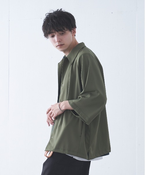 Alpinus（アルピナス）の「Alpinus - high drape raglan coach shirt  /ハイドレープラグランコーチシャツ（シャツ/ブラウス・メンズ・チャコールグレー/カーキ/グレイッシュベージュ・SMALL/MEDIUM）」の9枚目の写真