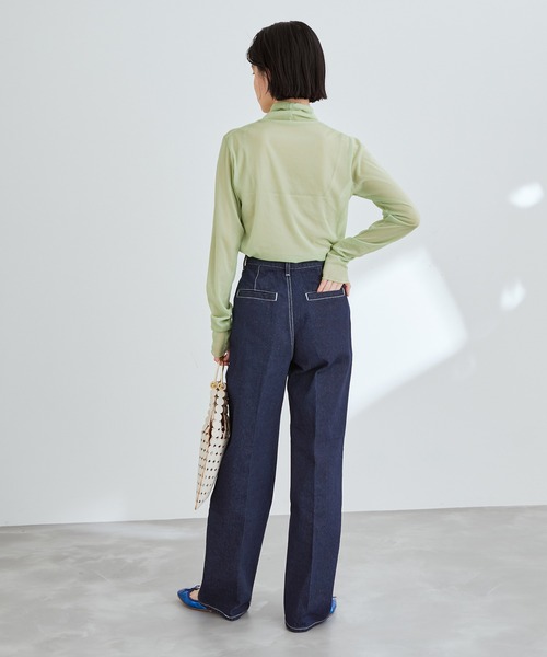 ADAM ET ROPE'（アダムエロペ）の「【サステナブル】デニムスラックス（デニムパンツ・レディース・ネイビー/サックスブルー・38/36/34）」の4枚目の写真