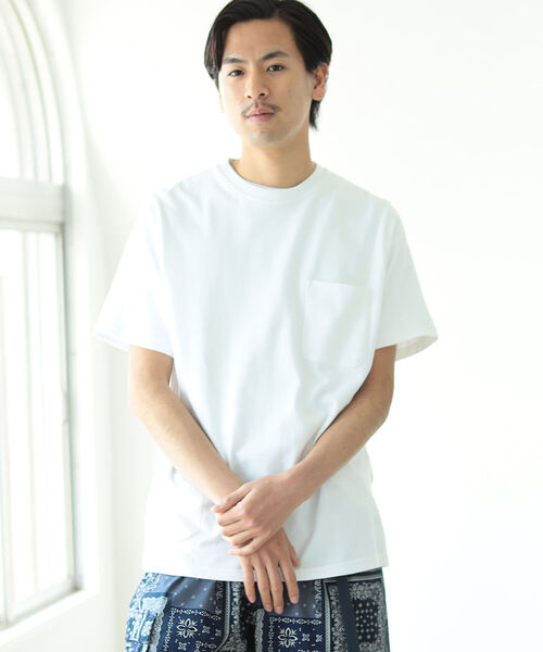 BEAMS（ビームス）の「BEAMS / ヘビーウェイト ポケット ティーシャツ（Tシャツ/カットソー・メンズ・ホワイト/ブラック/ネイビー/オリーブ・SMALL/MEDIUM/LARGE/X-LARGE）」の6枚目の写真