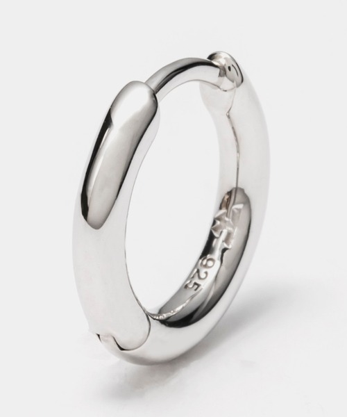 TOM WOOD(トムウッド)の「TOM WOOD classic hoop silver トムウッド クラシックフープ シルバー ピアス(ピアス(両耳用)・レディース・シルバー・SMALL)」の2枚目の写真