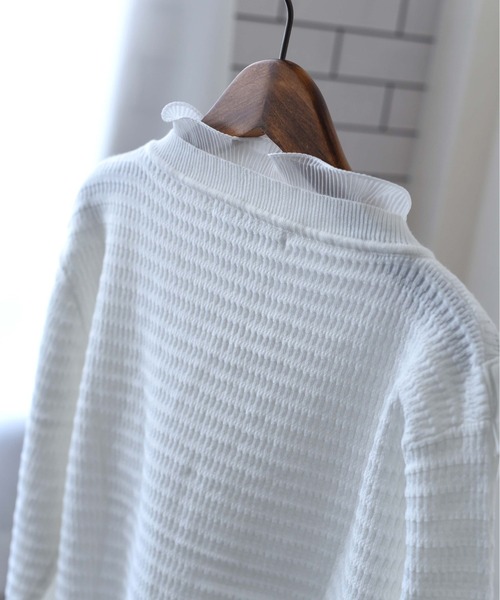 MYRDAL（ミュルダール）の「フリルニットカーディガン（カーディガン/ボレロ・レディース・ホワイト/ブラック/ベージュ・FREE）」の8枚目の写真