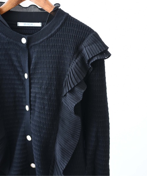 MYRDAL（ミュルダール）の「フリルニットカーディガン（カーディガン/ボレロ・レディース・ホワイト/ブラック/ベージュ・FREE）」の6枚目の写真