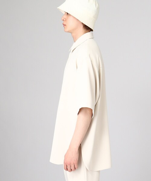 tk.TAKEO KIKUCHI（ティーケータケオキクチ）の「◆ダブルポケット5分袖ロングシャツ（ユニセックスアイテム）（シャツ/ブラウス・メンズ・アイボリー/ブラック・01/02/03）」の9枚目の写真