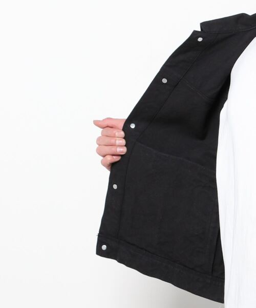 GOLD（ゴールド）の「GOLD / ゴールド：COTTON / SILK NEP TWILL BLOUSE：22A-GL15038[MUS]（デニムジャケット・メンズ・ブラック・L/M）」の4枚目の写真