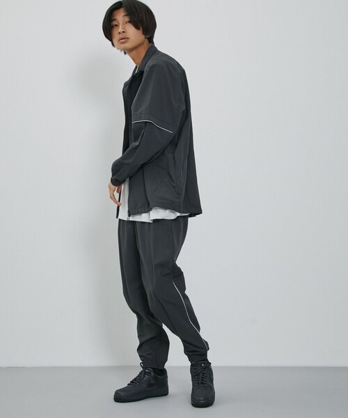 CITY TOKYO（シティトウキョウ）の「WARM UP　トラックジャケット（ブルゾン・メンズ・ダークグレー/オフホワイト/グリーン系その他・2/1）」の4枚目の写真