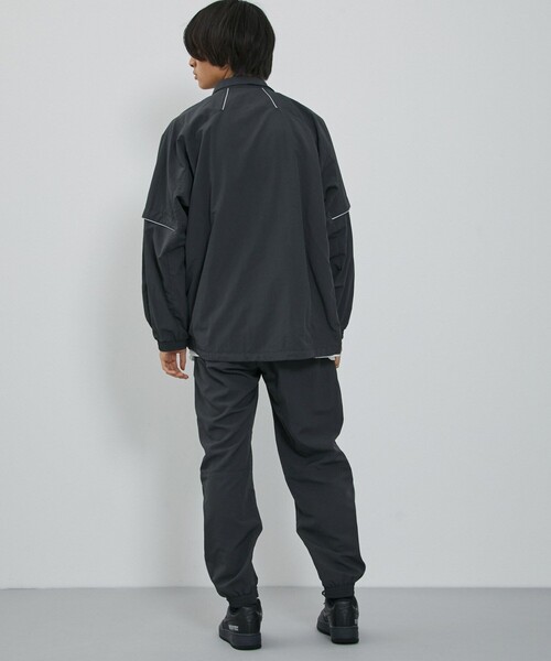 CITY TOKYO（シティトウキョウ）の「WARM UP　トラックジャケット（ブルゾン・メンズ・ダークグレー/オフホワイト/グリーン系その他・2/1）」の5枚目の写真