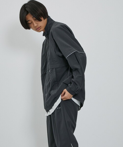 CITY TOKYO（シティトウキョウ）の「WARM UP　トラックジャケット（ブルゾン・メンズ・ダークグレー/オフホワイト/グリーン系その他・2/1）」の6枚目の写真