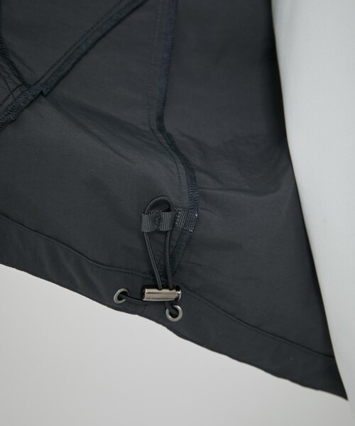 CITY TOKYO（シティトウキョウ）の「WARM UP　トラックジャケット（ブルゾン・メンズ・ダークグレー/オフホワイト/グリーン系その他・2/1）」の18枚目の写真