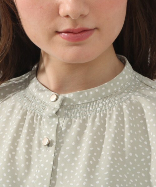 DRESKIP（ドレスキップ）の「◆シャ－リングドット柄ブラウス（シャツ/ブラウス・レディース・ライトグリーン系/ホワイト系8/ブラック系5/ライトイエロー系6・02/04/03）」の11枚目の写真