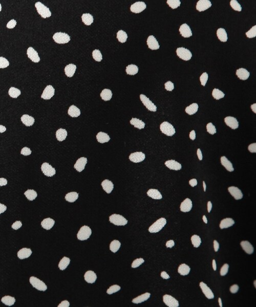 DRESKIP（ドレスキップ）の「◆シャ－リングドット柄ブラウス（シャツ/ブラウス・レディース・ライトグリーン系/ホワイト系8/ブラック系5/ライトイエロー系6・02/04/03）」の12枚目の写真