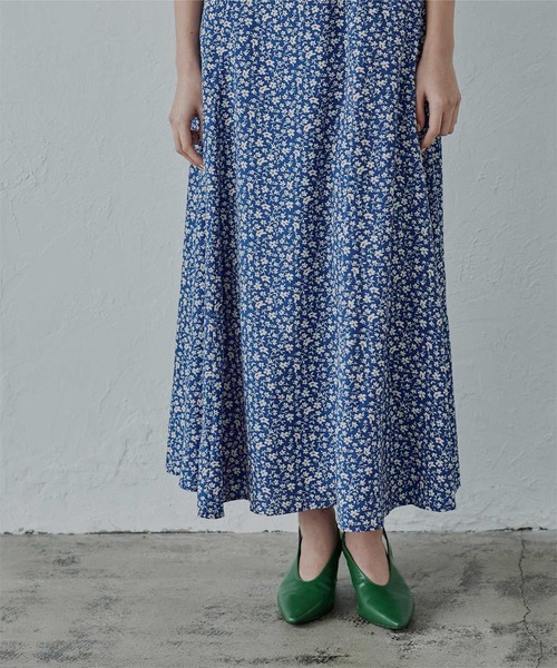 miette（ミエット）の「花柄ﾌﾚｱﾛﾝｸﾞｽｶｰﾄ（スカート）」 - WEAR