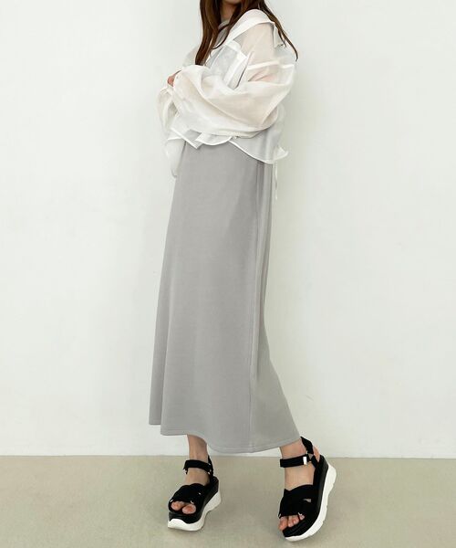 MAJESTIC LEGON（マジェスティックレゴン）の「シャツセットカットワンピース（ワンピース・レディース・ブルー/アイボリー/オフホワイト・MEDIUM）」の2枚目の写真