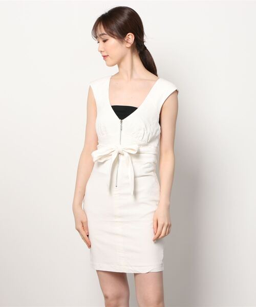 Guess（ゲス）の「Tristan Dress（マスク・レディース・ホワイト/その他・6/2/4）」の10枚目の写真