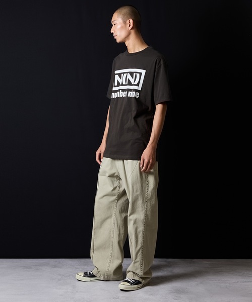 NUMBER (N)INE（ナンバーナイン）の「N(N) number nine_T-SHIRT / N(N)ボックスロゴ & ナンバーナインバックロゴ Tシャツ（Tシャツ/カットソー・メンズ・ホワイト/ブラック/チャコールグレー/ブラック×ブラック・2/4/3/5）」の13枚目の写真