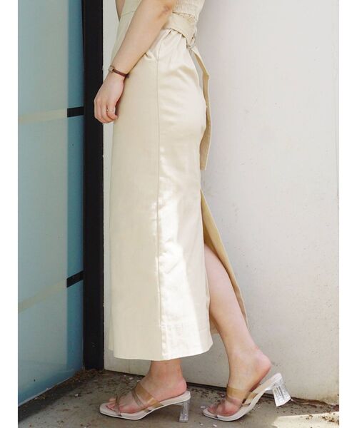 MERCURYDUO（マーキュリーデュオ）の「サイドシャーリングタイトジャンスカ（ジャンパースカート・レディース・インディゴブルー/ブラウン/アイボリー・SMALL/MEDIUM）」の21枚目の写真