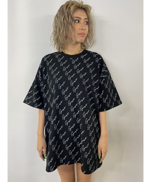 EGOIST（エゴイスト）の「総ロゴプリントオーバーT（Tシャツ/カットソー・レディース・ホワイト/ブラック・FREE）」の10枚目の写真