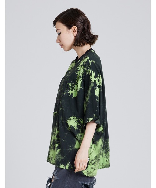 Little sunny bite（リトルサニーバイト）の「Tie-dye logo big