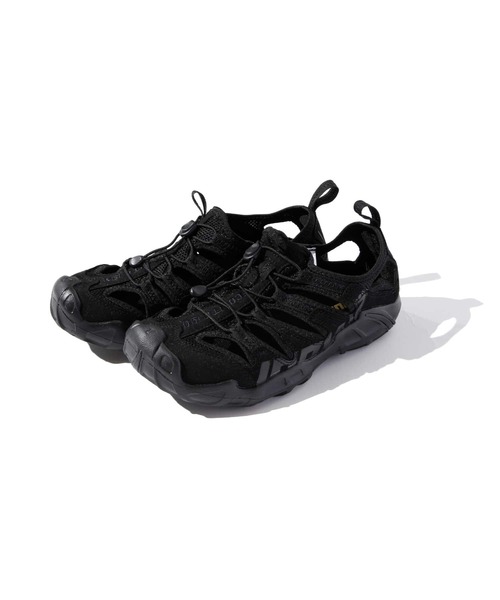 inov-8(イノヴェイト)の「inov-8 RECOLITE 190 UNI(サンダル・メンズ・ブラック/カモフラージュ・28/27)」の2枚目の写真