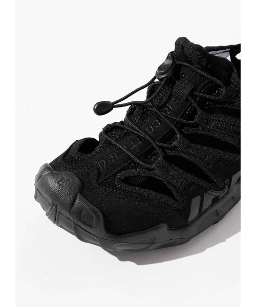 inov-8(イノヴェイト)の「inov-8 RECOLITE 190 UNI(サンダル・メンズ・ブラック/カモフラージュ・28/27)」の6枚目の写真