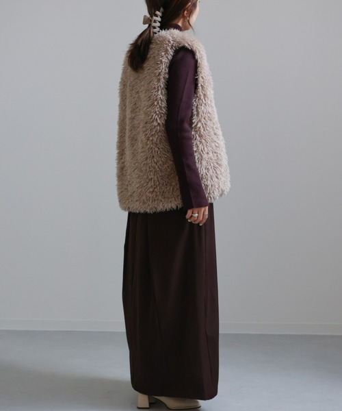 sakishimatokyo(サキシマトーキョー)の「ファーベスト/ジレ(ベスト・レディース・アイボリー/ブラック/ブラウン・FREE)」の5枚目の写真