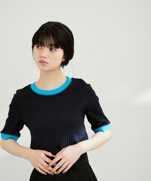 ADAM ET ROPE'（アダムエロペ）の「【WEB限定】バイカラープルオーバー（Tシャツ/カットソー・レディース・ブルー系その他/ホワイト系その他/ホワイト系その他3/グリーン系その他・FREE）」の4枚目の写真