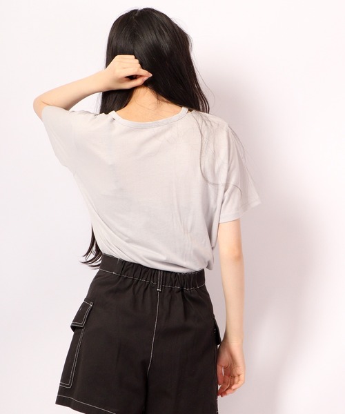 Anna Nicola（アンナニコラ）の「Anna Nicola アクセサリー柄加工 Tシャツ（Tシャツ/カットソー・レディース・グレー/オフホワイト/シルバーグレー・38）」の14枚目の写真