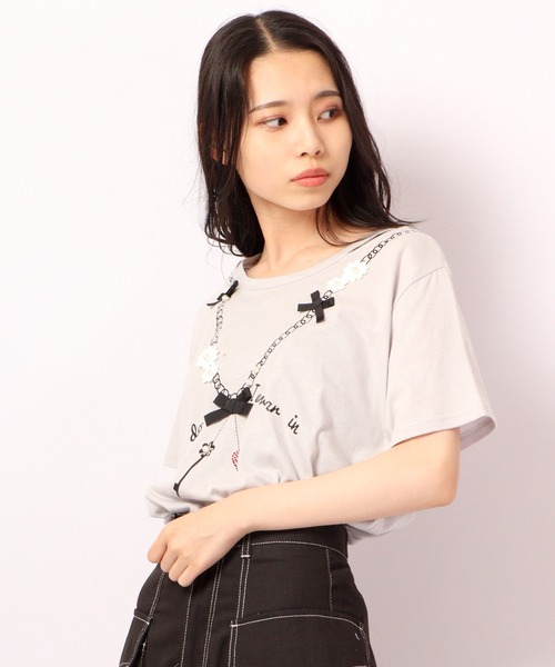 Anna Nicola（アンナニコラ）の「Anna Nicola アクセサリー柄加工 Tシャツ（Tシャツ/カットソー・レディース・グレー/オフホワイト/シルバーグレー・38）」の13枚目の写真