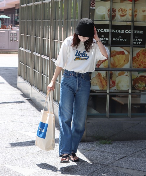 COURO(コウロ)の「UCLA サガラ刺繍/ワッペン半袖Tシャツ(Tシャツ/カットソー・レディース・ホワイト/ネイビー/アイボリー/ホワイト系その他/アイボリー系/ネイビー系・M/L/XL)」の9枚目の写真