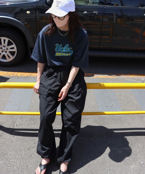 COURO(コウロ)の「UCLA サガラ刺繍/ワッペン半袖Tシャツ(Tシャツ/カットソー・レディース・ホワイト/ネイビー/アイボリー/ホワイト系その他/アイボリー系/ネイビー系・M/L/XL)」の17枚目の写真