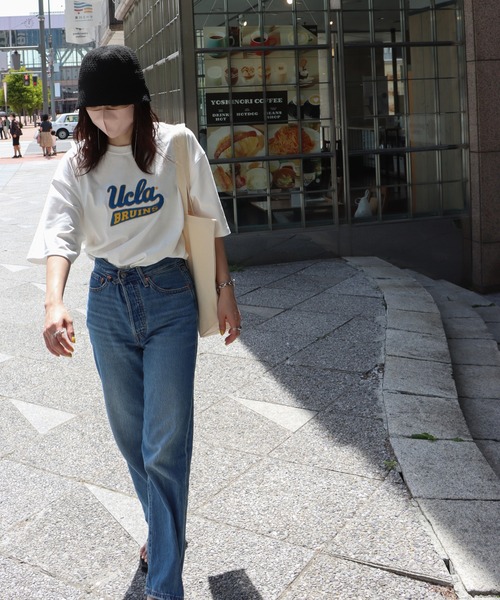 COURO(コウロ)の「UCLA サガラ刺繍/ワッペン半袖Tシャツ(Tシャツ/カットソー・レディース・ホワイト/ネイビー/アイボリー/ホワイト系その他/アイボリー系/ネイビー系・M/L/XL)」の10枚目の写真