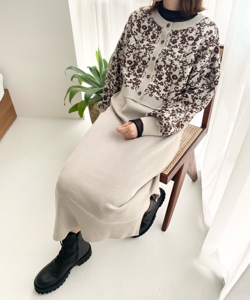 LOWRYS FARM(ローリーズファーム)の「ガラニット*キャミ2Pワンピース 294713(ワンピース・レディース・ブラック/ブラウン/アイボリー・FREE)」の2枚目の写真