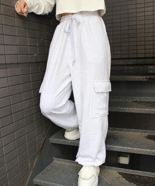 INGNI（イング）の「スウェットカーゴ／パンツ（カーゴパンツ・レディース・ブラック/オフホワイト/カーキ/オートミール・FREE）」の12枚目の写真