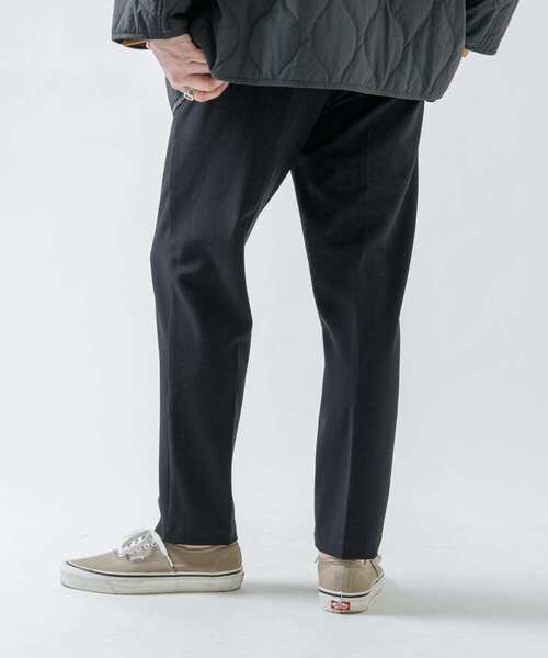 URBAN RESEARCH ROSSO MEN（アーバンリサーチロッソメン）の「『XLサイズあり』ウールライクイージースラックス（スラックス・メンズ・チャコールグレー/ブラック/ブラウン・SMALL/MEDIUM/LARGE/X-LARGE）」の6枚目の写真