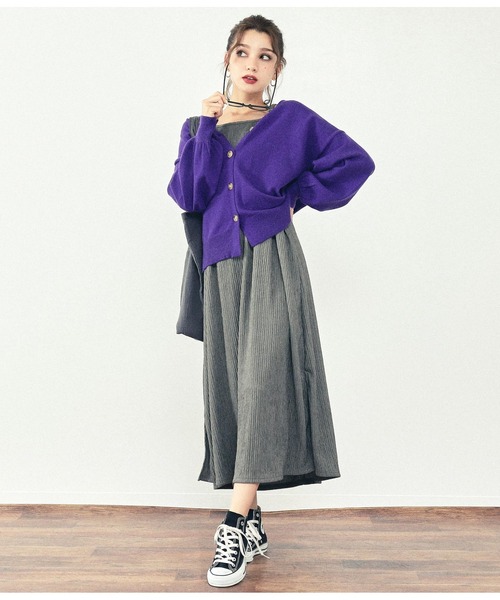 ANAP（アナップ）の「8色展開べっ甲ボタンボリュームスリーブニットカーディガン（カーディガン/ボレロ・レディース・ブラック/パープル/グレー/レッド/イエロー/オレンジ/ブルー/グリーン・FREE）」の17枚目の写真