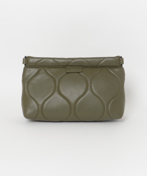 LE VERNIS（ル・ベルニ）の「LE VERNIS　キルティングクラッチバッグ（クラッチバッグ・レディース・カーキ/ベージュ/ブラック・ONE）」の7枚目の写真