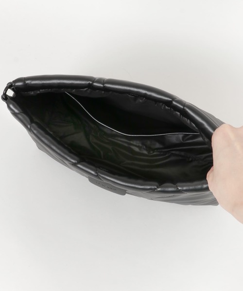 LE VERNIS（ル・ベルニ）の「LE VERNIS　キルティングクラッチバッグ（クラッチバッグ・レディース・カーキ/ベージュ/ブラック・ONE）」の11枚目の写真