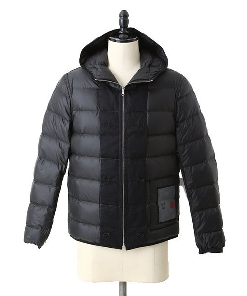 Ten-C（テンシー）の「Ten-C / テンシー：DOWN LINER HOODED